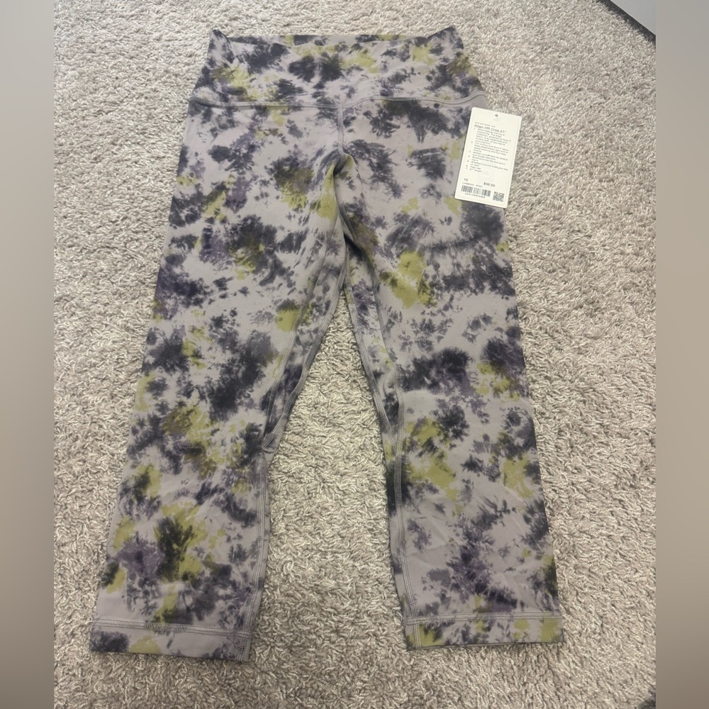 NWT Lululemon Align High Rise Crop 21” size 10